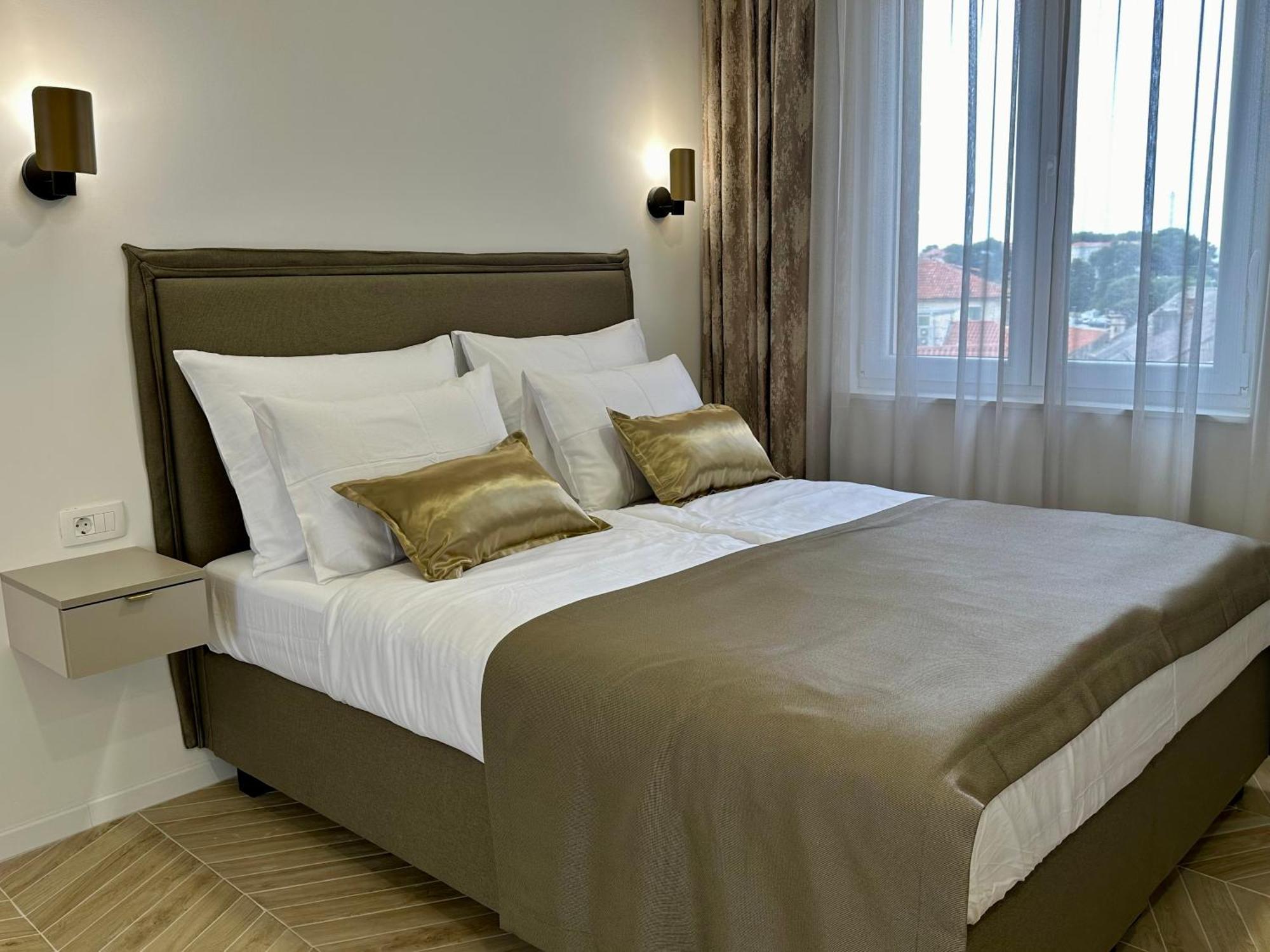 Mariani Luxury Rooms In Center Split Ngoại thất bức ảnh