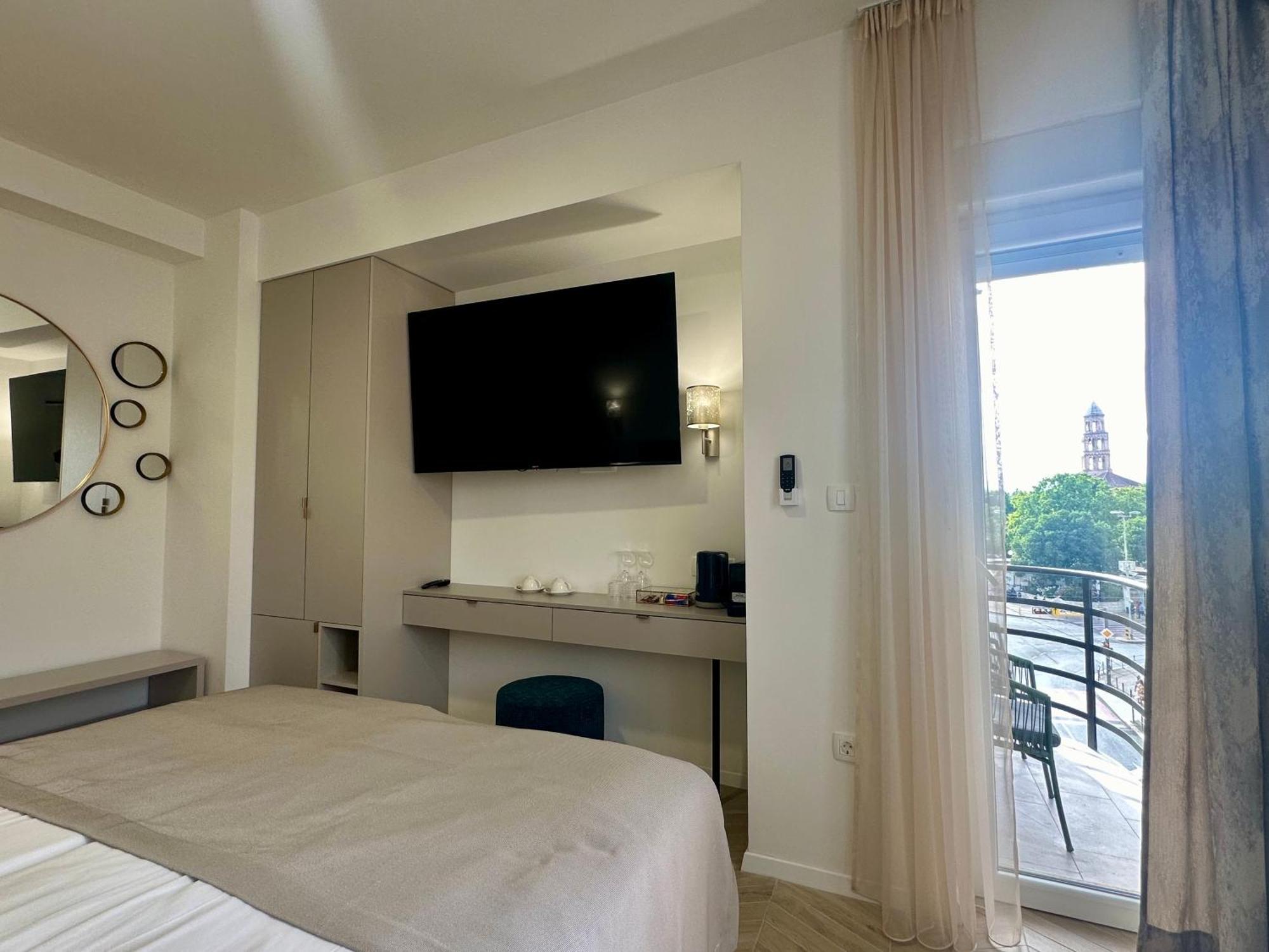 Mariani Luxury Rooms In Center Split Ngoại thất bức ảnh