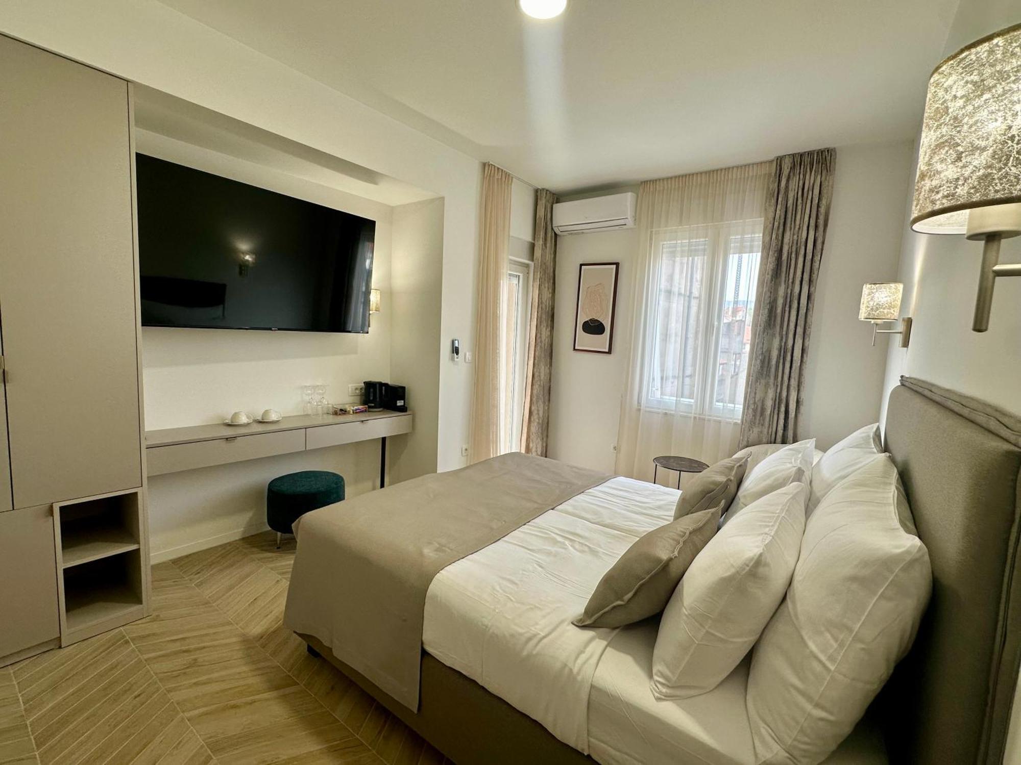 Mariani Luxury Rooms In Center Split Ngoại thất bức ảnh