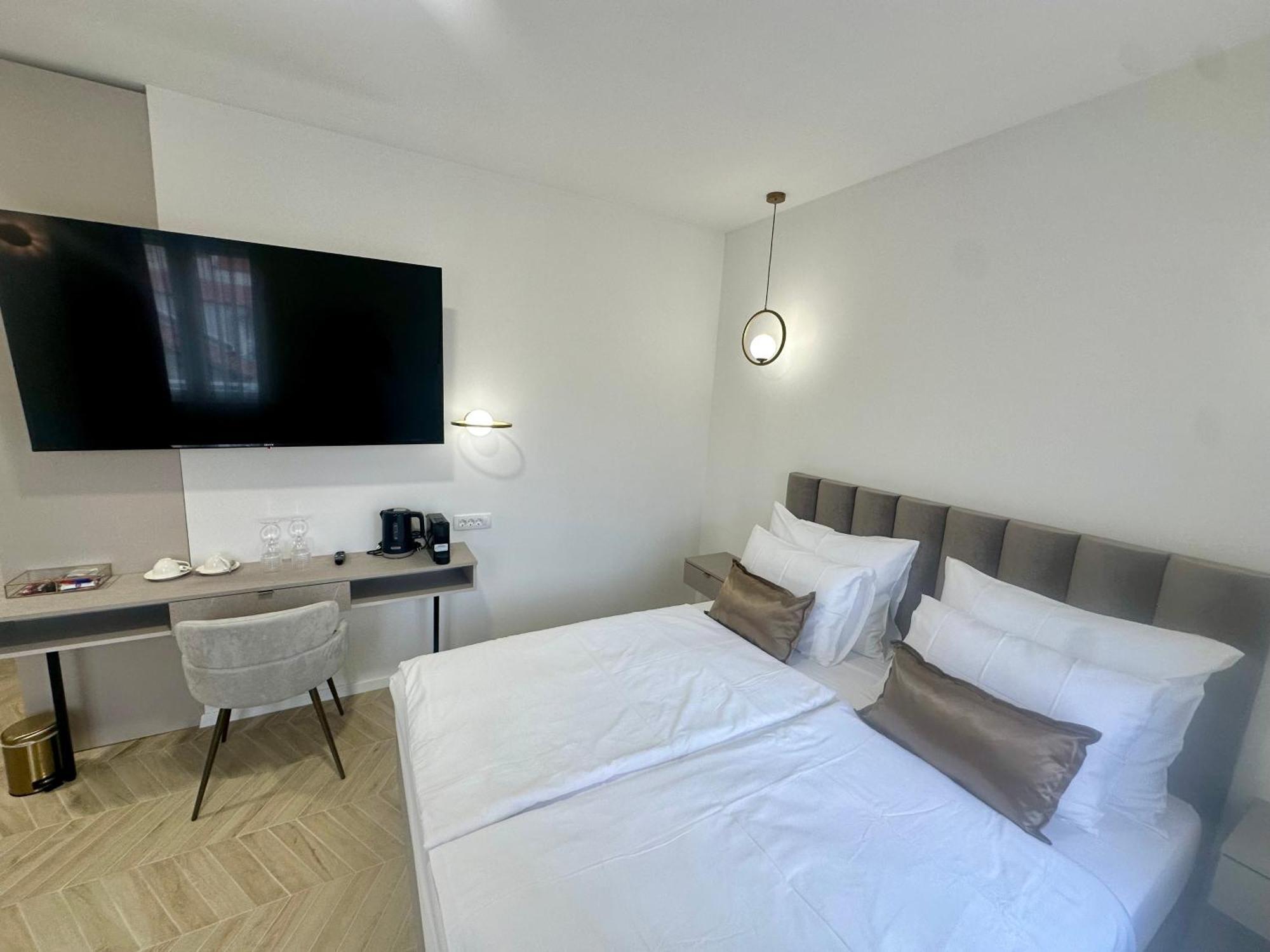 Mariani Luxury Rooms In Center Split Ngoại thất bức ảnh