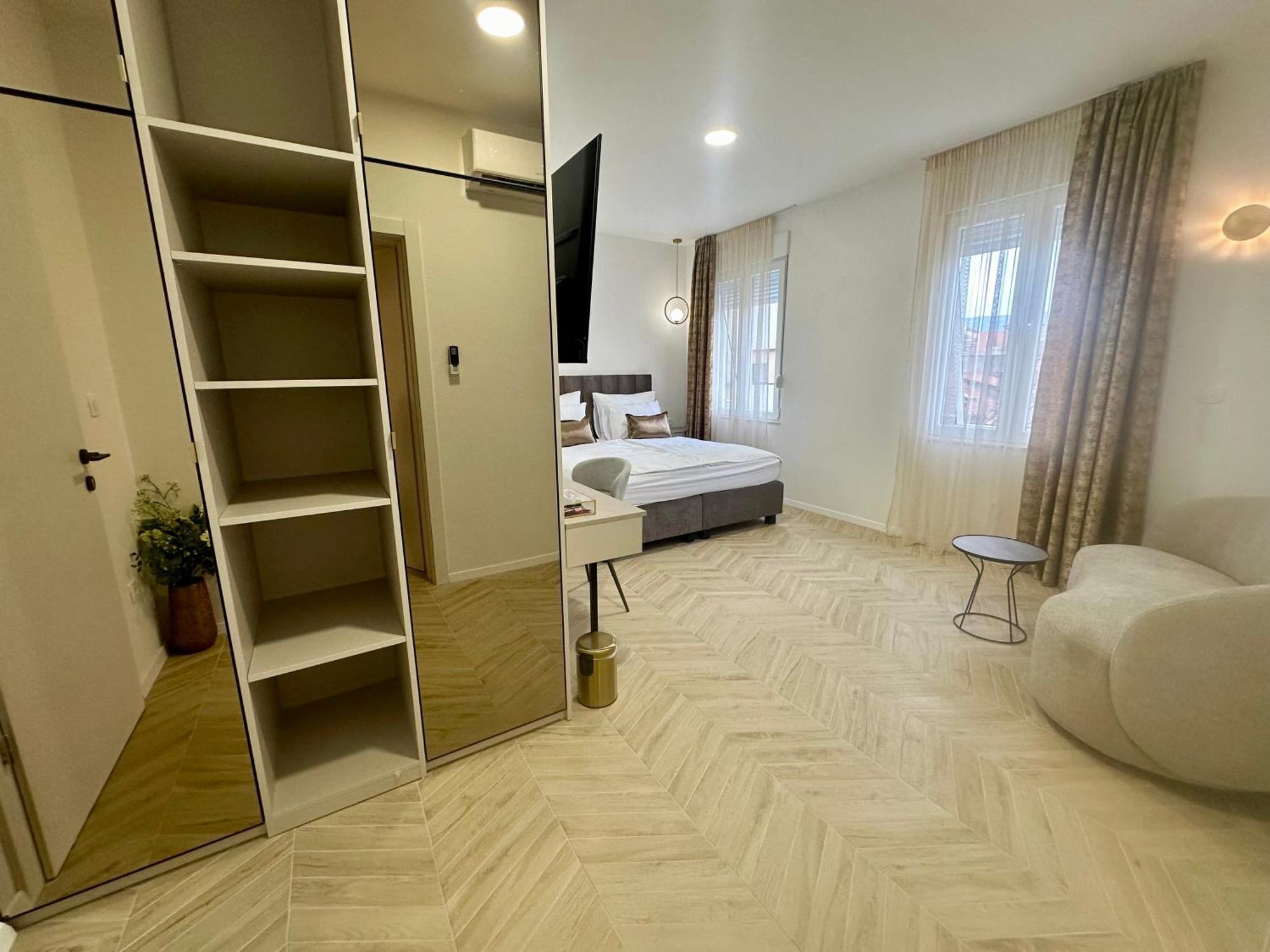 Mariani Luxury Rooms In Center Split Ngoại thất bức ảnh