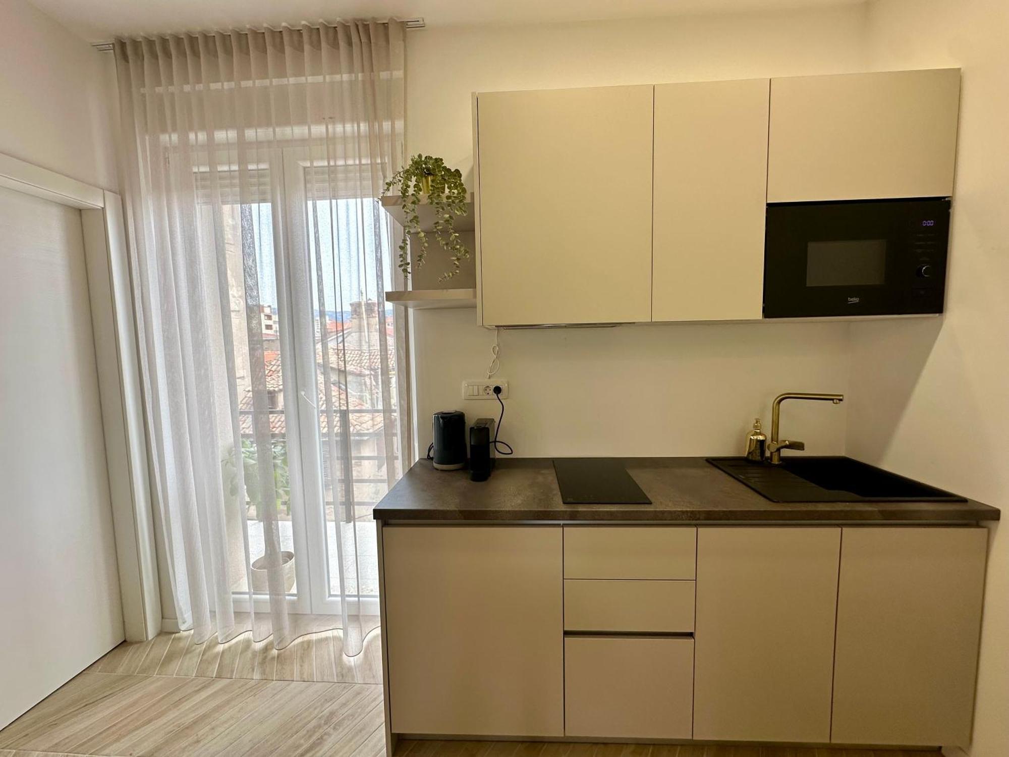 Mariani Luxury Rooms In Center Split Ngoại thất bức ảnh