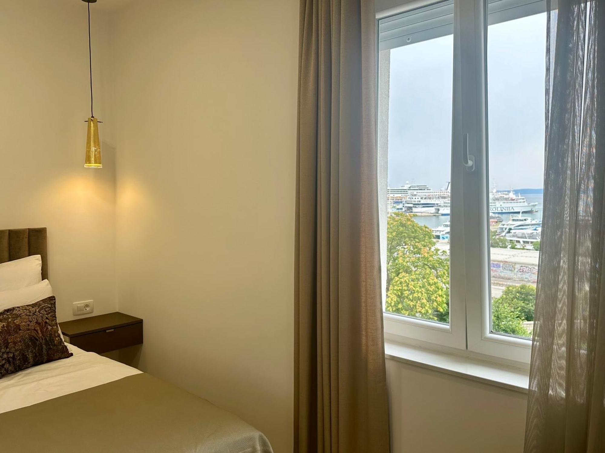 Mariani Luxury Rooms In Center Split Ngoại thất bức ảnh